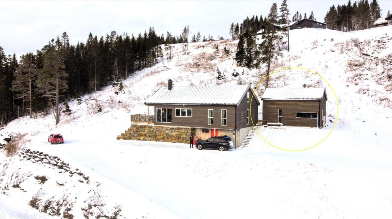 Tiny Mountain Cabin With A Panoramic View Giljane Экстерьер фото